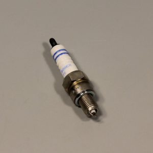 CF111019 Свеча зажигания