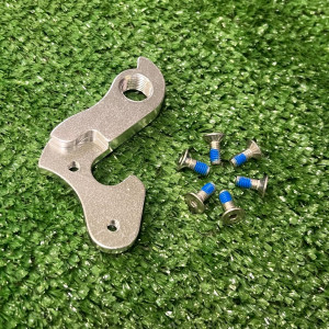 Держатель заднего переключателя (петух) N16